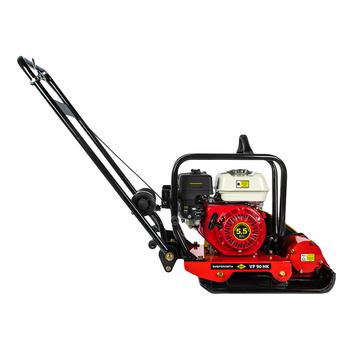 Виброплита DDE VP 90 HK (дв. Honda, 5,5 л.с., плита 530×500 мм, до 660 кв. м/час, 91 кг, гл. упл. 30 см, колеса)