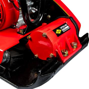Виброплита DDE VP 90 HK (дв. Honda, 5,5 л.с., плита 530×500 мм, до 660 кв. м/час, 91 кг, гл. упл. 30 см, колеса)
