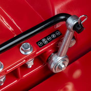 Мотоблок DDE Горыныч З (15 л.с, КПП 3F/1R, max.135 см, колеса 6"х12", редуктор чугун)